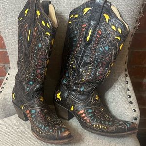 Corral Vintage butterfly boots size 8
